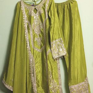 New/Unused Embroiderd Kurta With Dupatta Pant