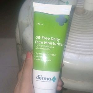 The Derma Co Moisturizer