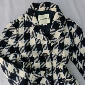 New Boxy Korean Black And White Jacket