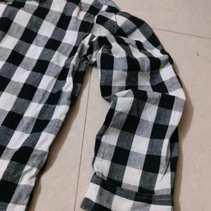 BLACK CHECKED SHIRT FOR WOMEN