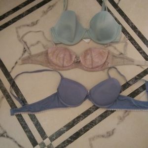 3 Bra Available For Sale Used