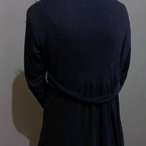 Shrug Black