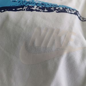 Mens Tshirt Nike