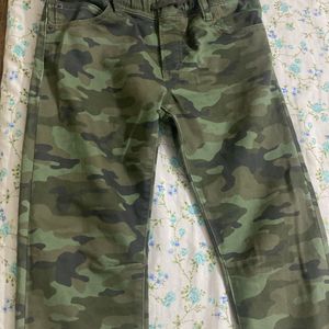 GAP Military Print pant