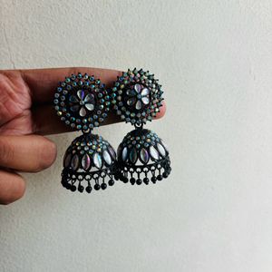 Black Jhumkas🖤🖤