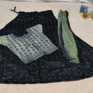 Beautiful Crop Top With Dupatta For Women