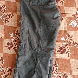 Knee Length Jeans Pant (Women's)