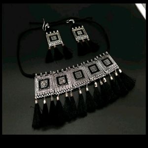 Fancy Alloy Black and Silver Jewellery