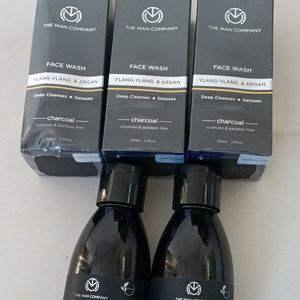 The Man Company Charcoal Face Wash