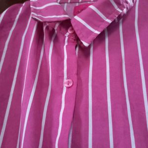 Pink and White line top