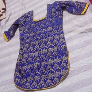 Price Dropped Chanderi Kurti (Pathani Style