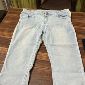 Ice Blue Capry Jeans