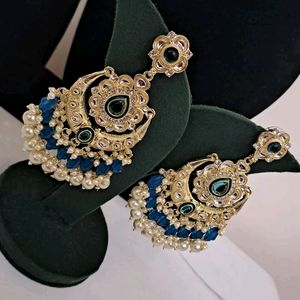 Beautiful Party Wear Earrings.