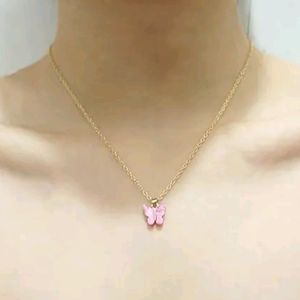 Elegant Chain With Butterfly Pendant