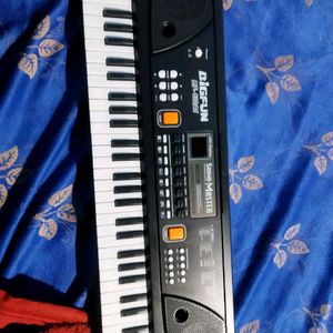 Big Fun 61 Key Musical Keyboard It Is New