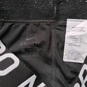 Nike Pro Dri Fit Yoga Shorts