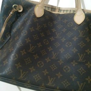 LV TOTE BAG