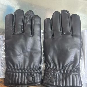 Men Biking Gloves Leather Free Size Mobile Use Too