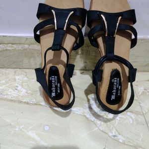 Beautiful Black Sandals New