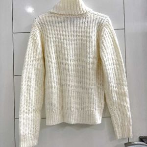 Design Pullover Sweater