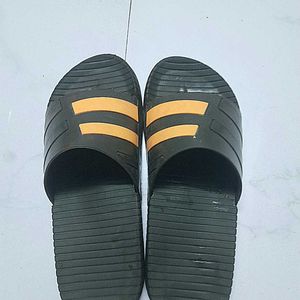 Men Casual Slippers . Daily Wear