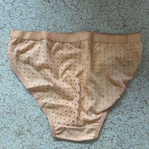 M Size Dot Printed Panty Pack Of 3