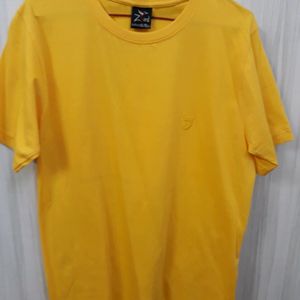 Like New Cotton Yellow T-shirt XL