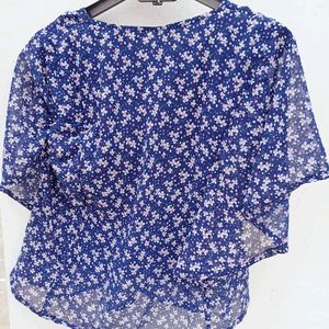 Beautiful Blue Floral Print Top