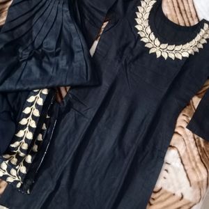 Black Salwar Suit With Dupatta