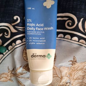 Derma Co Kojic Acid Facewash