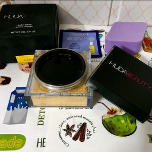 Huda Beauty Easy Bake Loose Powder Sample