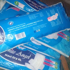 6  Sanitary Pads Free Delivery + 1 Packet Gift 🎁