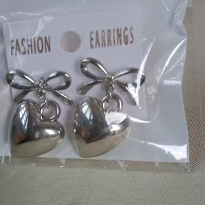 Cute Silver Bow Earrings With Heart