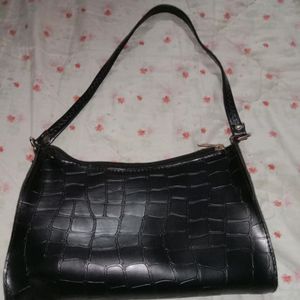 Hot Black Hand Bag