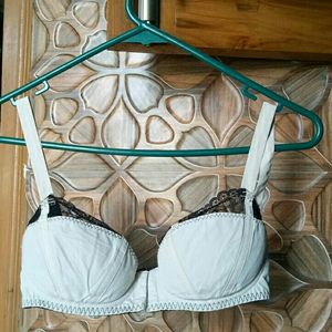 price  drop ⬇️🎉Women Stylish Bra