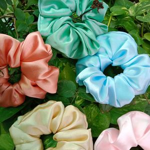 Any 2 Xl Size Scrunchies