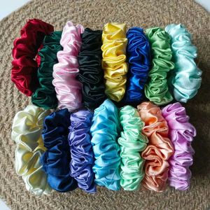 14 SCRUNCHIES