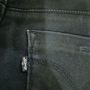 Levis Black Jeans