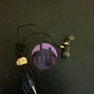 Earphone In Best Quality