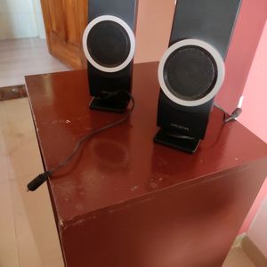 Hear The Speakers With Amplifier