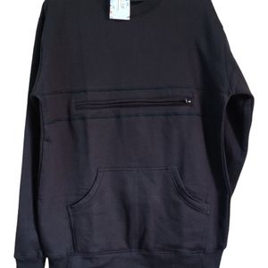 Big Pocket Black Color Fleece Sweatshirt