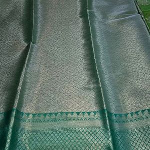 VANARSI touch pure cotton saree 💚