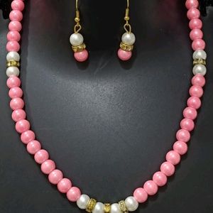 PINK AND WHITE NECKLACE SET