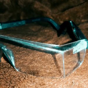 PRACTICAL LAB GLASS (CHASMA)