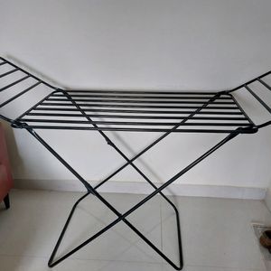 URGENT !! Foldable Clothes Drying Stand