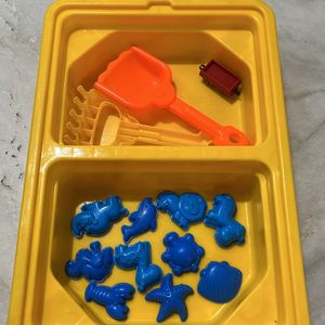 Sand Tray With Scraper , Shovel And Bonus To