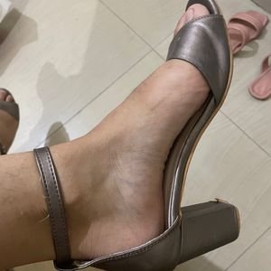 copper colour heels