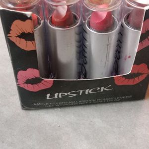 Lipstick+Eyeliner+Mascara+Countor