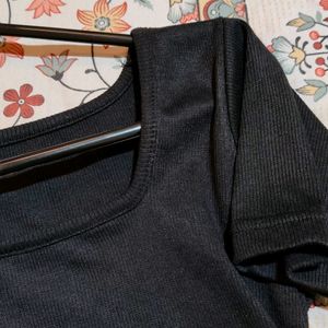 Square neck top