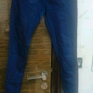 Blue Stretchable Light Denim Skinny Fit Jeans